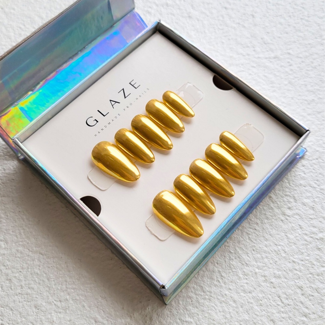 Treasure August Lashes Treasure august lashes